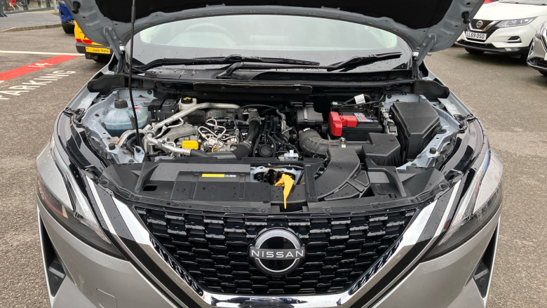 Nissan Qashqai 1.3 DiG-T MH 158 Acenta Premium 5dr Xtronic Petrol Hatchback